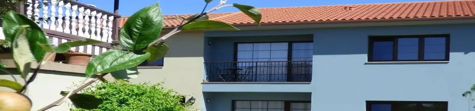 Home Page: Casa Reconco Apartments