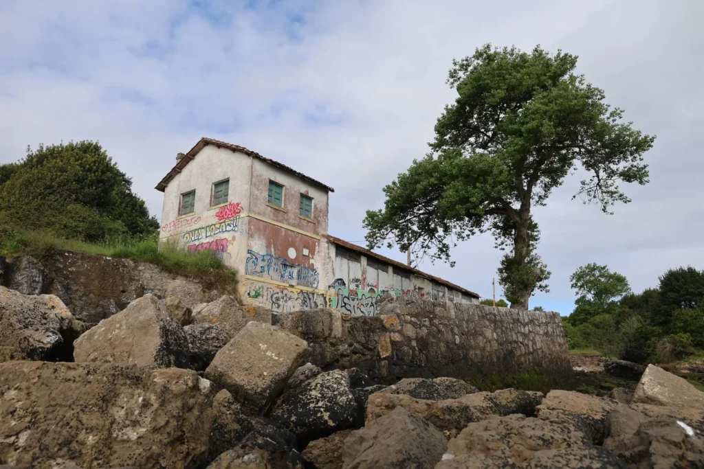 Isla del Carmen y Astilleros 13