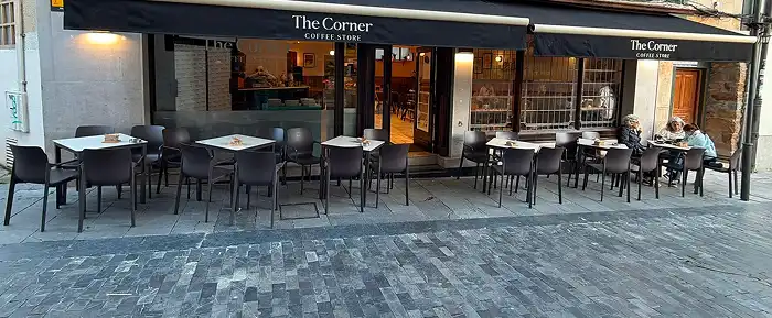 Portada The Corner Luanco