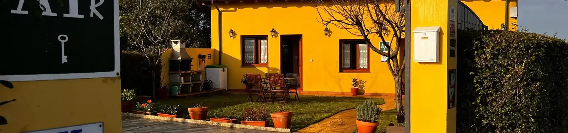Home Page: Casa El Gaitero Rural Apartments