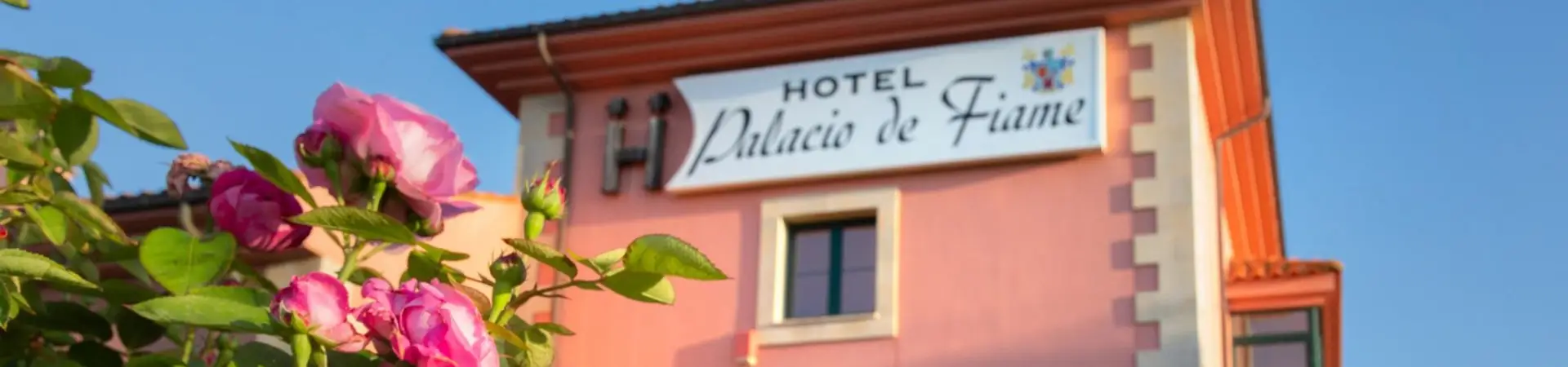 Portada Hotel Palacio de Fiame