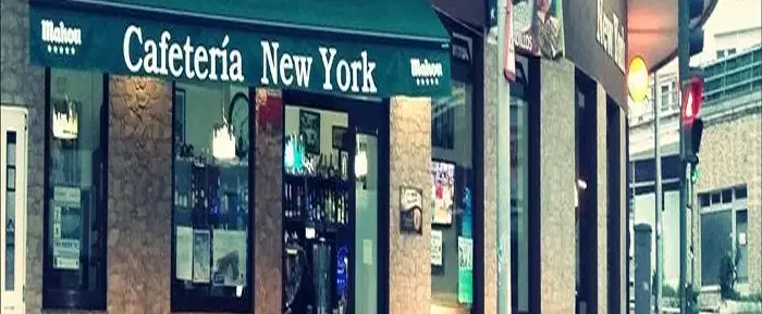 New York Café Entrance