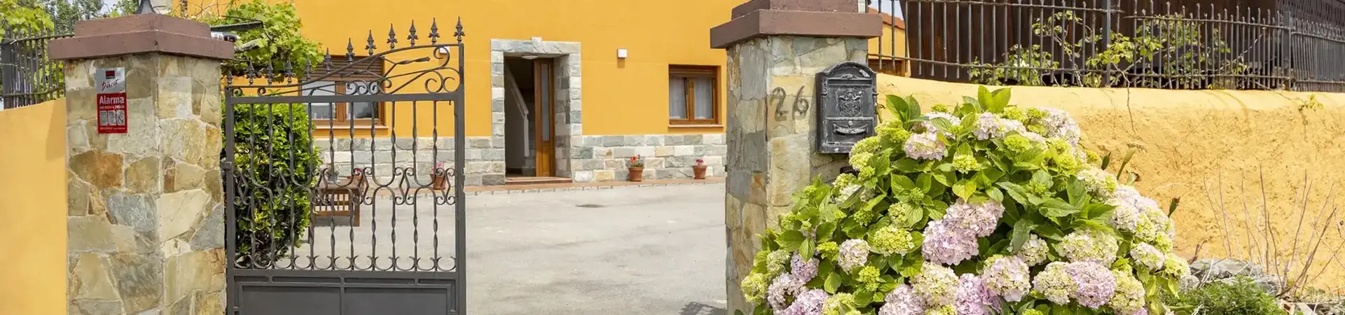 Portada Villa Marina